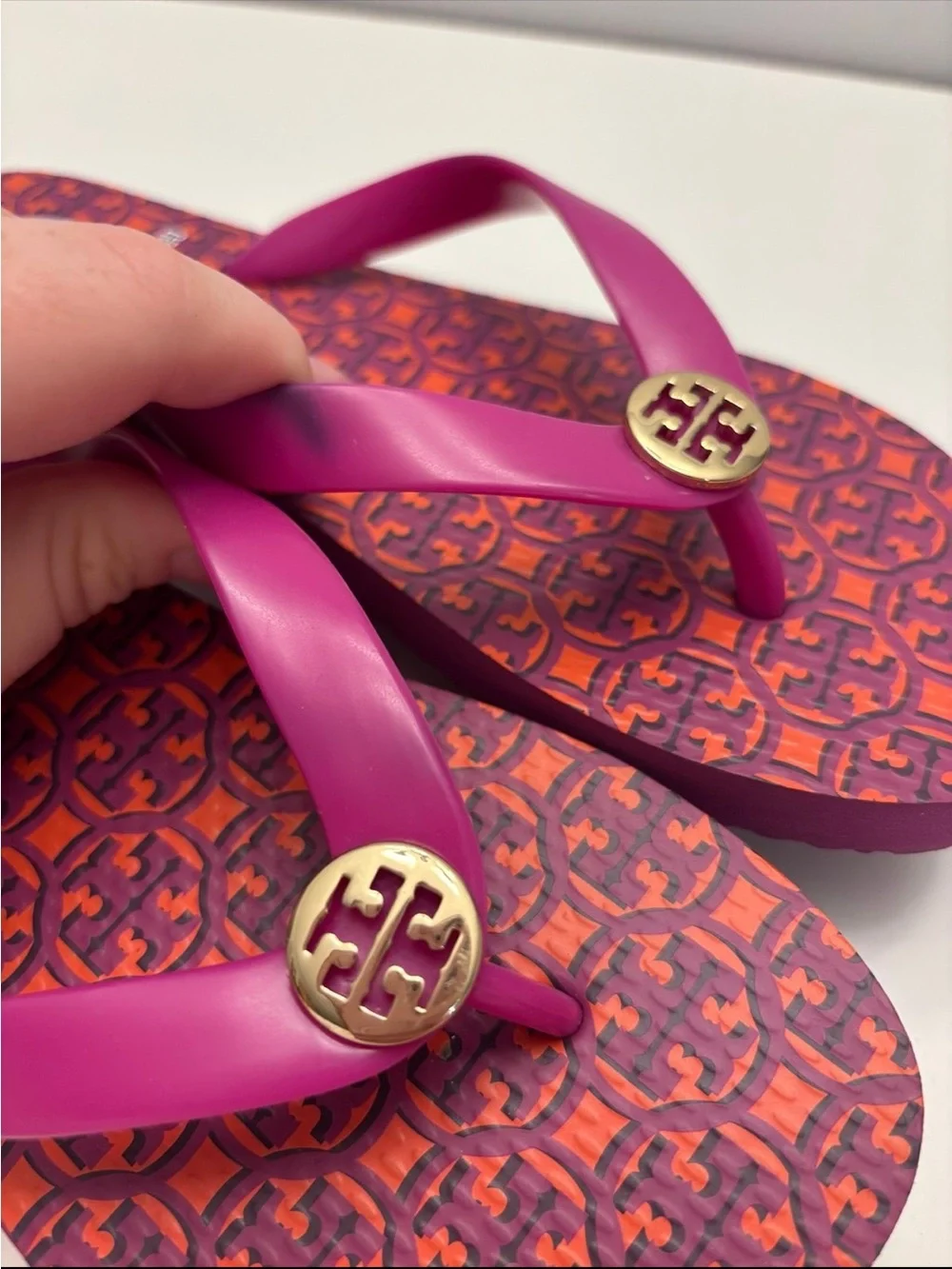 Tory Burch Thandie flip-flop sandals women’s size 5
